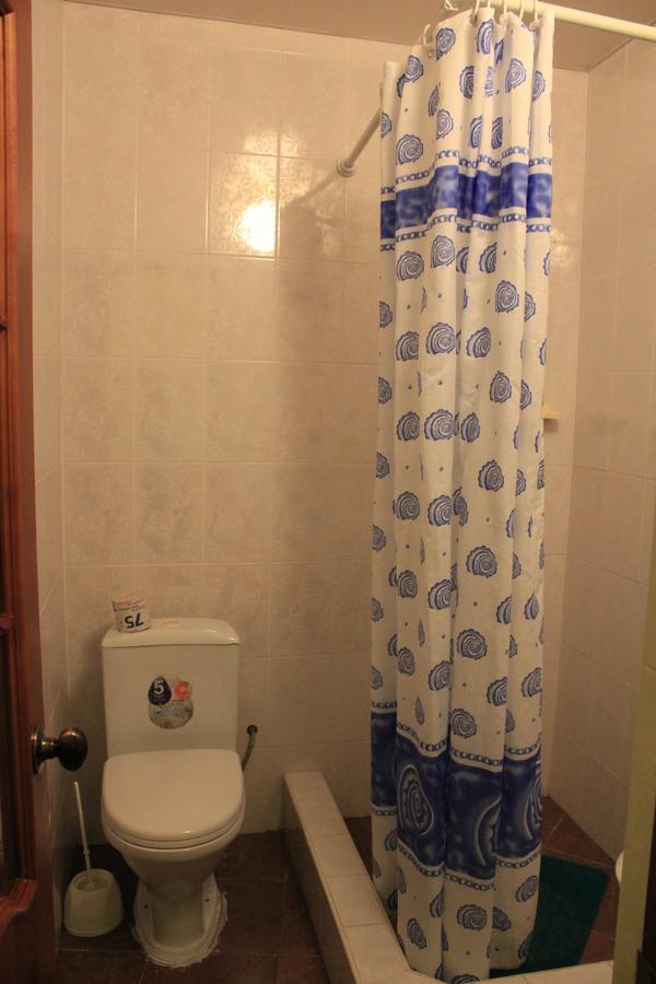 Emiliya Guest House Gagra Bagian luar foto